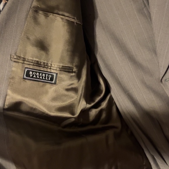 Two piece men’s suit (sold separately if so wanted) By Roberto Vassalli - Picture 3 of 13